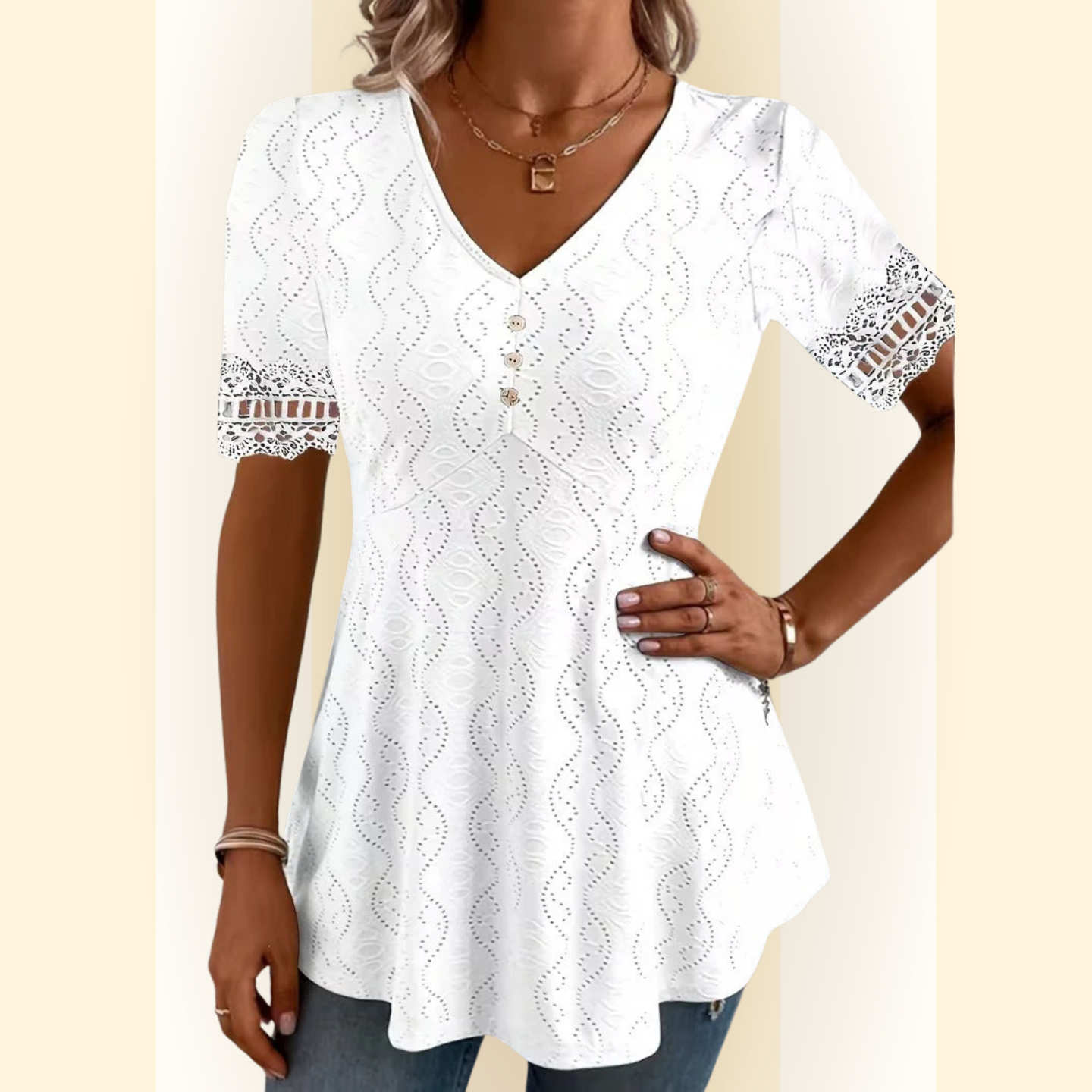 Orlena | Blouse met V-hals en korte mouwen
