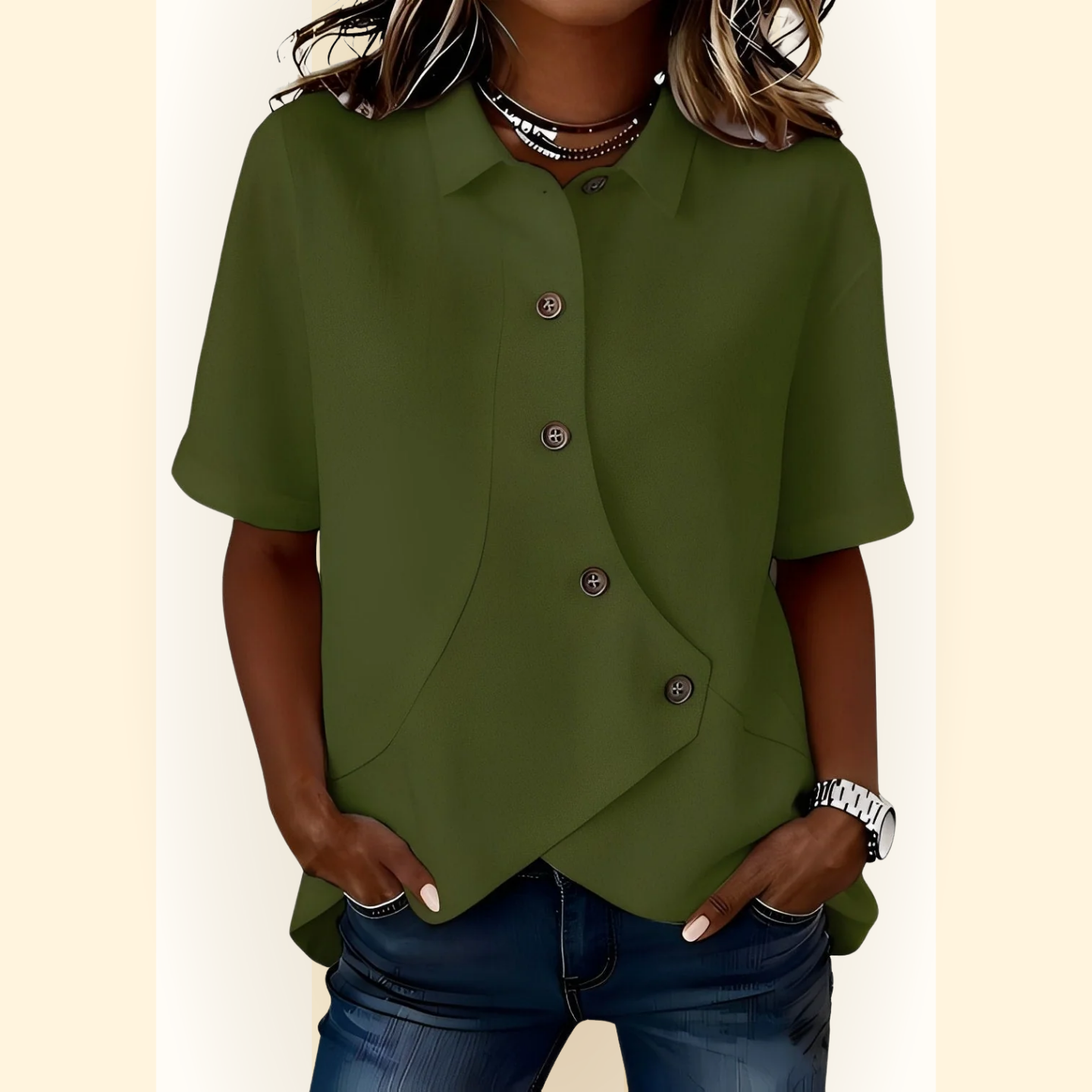 Amelisse | Blouse met schuine knopen