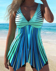 Azul - Gestreepte tankini set met uitlopende top die de buik bedekt
