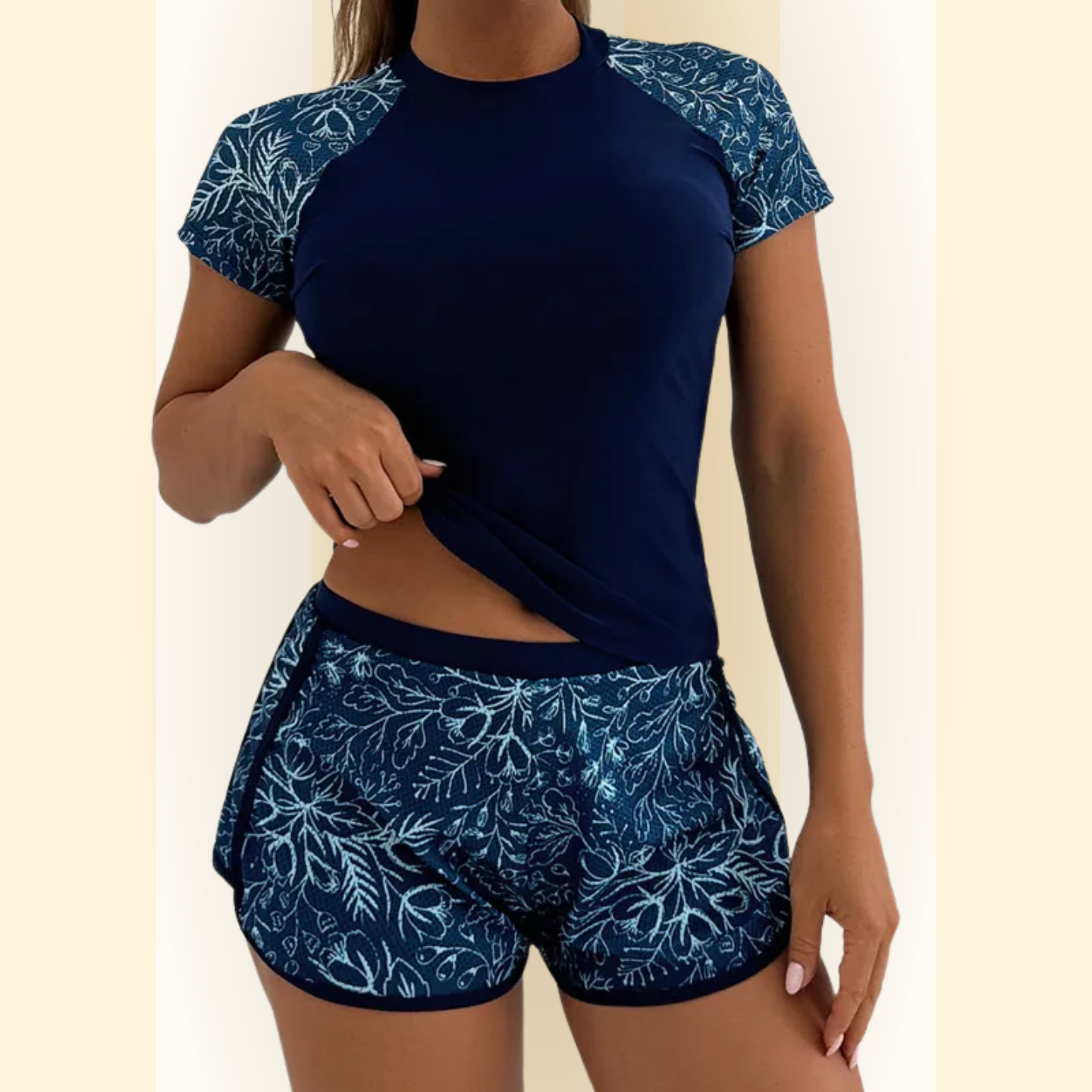 Elyra | Bloemenprint Tankini met korte mouwen en shorts